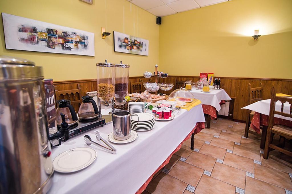 Hotel La Rambla Biescas  Εξωτερικό φωτογραφία