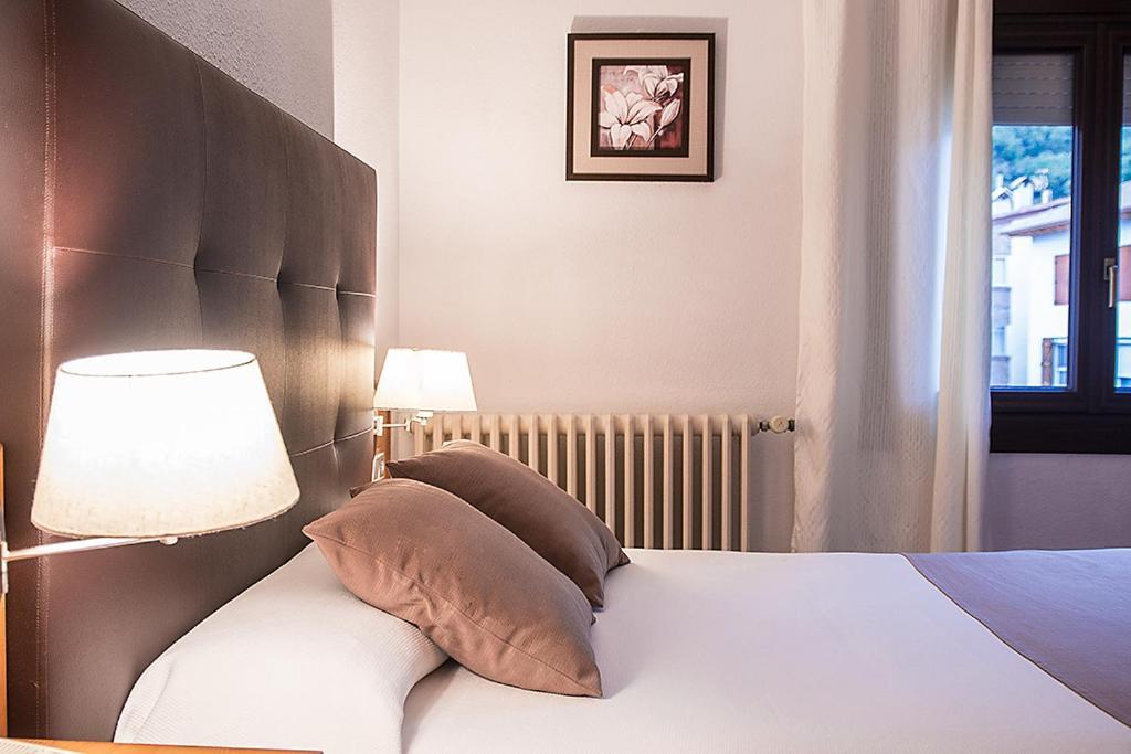 Hotel La Rambla Biescas  Εξωτερικό φωτογραφία