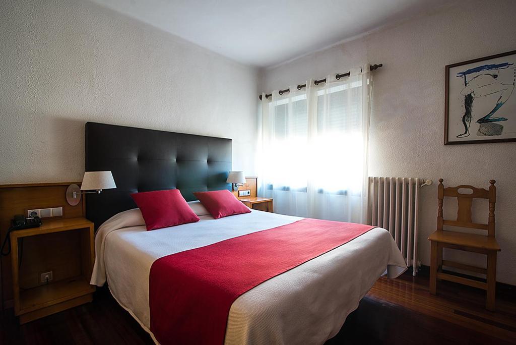 Hotel La Rambla Biescas  Εξωτερικό φωτογραφία